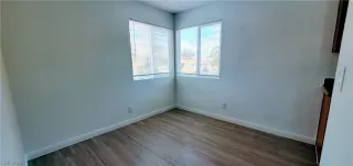 Photo #6: 2495518 Listing