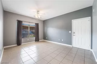 Photo #4: 2495524 Listing 