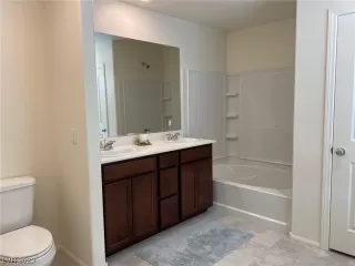 Photo #6: 2495535 Listing 