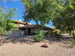 Photo #1: 2495577 Listing