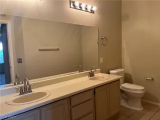 Photo #4: 2495633 Listing 