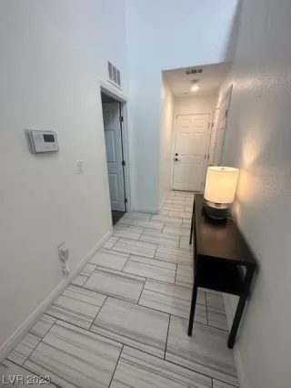 Photo #2: 2495647 Listing 