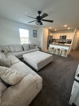 Photo #5: 2495647 Listing 