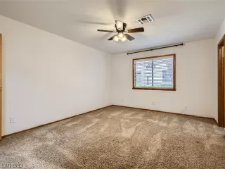 Photo #4: 2495789 Listing 