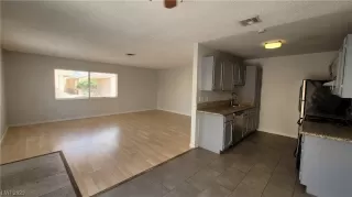 Photo #1: 2495799 Listing 
