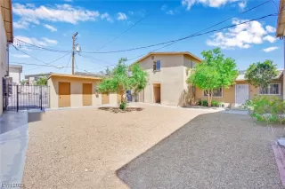 Photo #3: 2495921 Listing