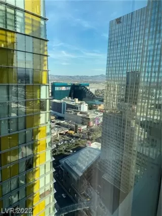 Photo #1: 2495925 Listing 