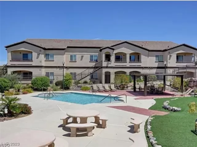 MLS: 2495976 Condo For Sale