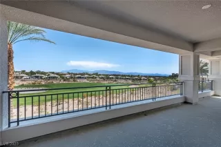 Photo #1: 2496041 Listing