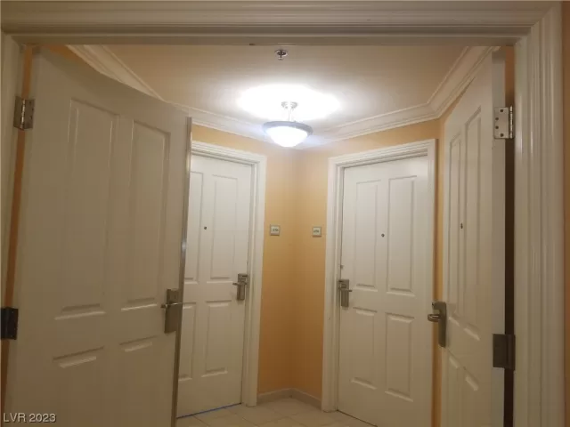 MLS: 2496075 Condo For Sale