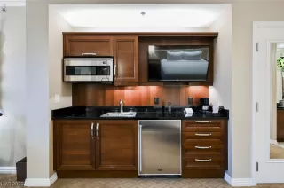 Photo #3: 2496075 Listing 