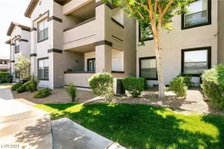 Photo #1: 2496095 Listing