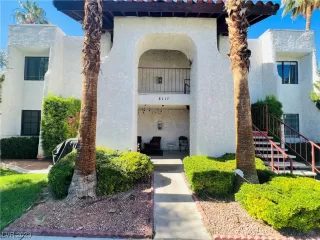 Photo #5: 2496100 Listing