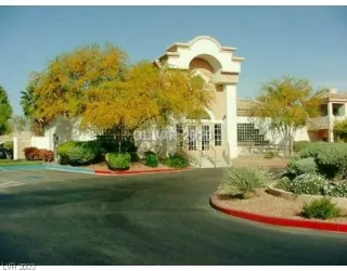 Photo #2: 2496123 Listing