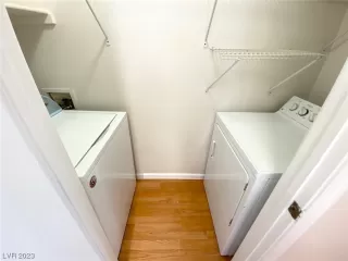 Photo #2: 2496175 Listing 