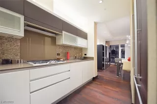 Photo #3: 2496245 Listing 