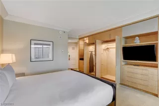 Photo #4: 2496259 Listing 