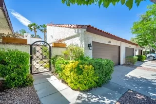 Photo #1: 2496260 Listing 