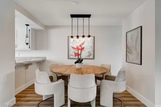 Photo #5: 2496260 Listing 