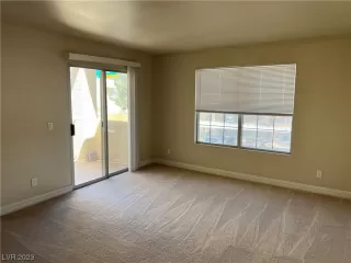 Photo #1: 2496267 Listing 