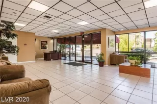 Photo #1: 2496277 Listing 