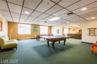 Photo #3: 2496277 Listing 