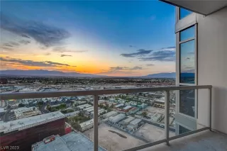 Photo #2: 2496359 Listing