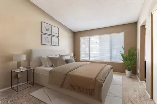 Photo #2: 2496365 Listing