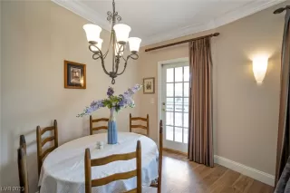 Photo #6: 2496464 Listing 