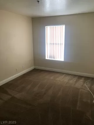 Photo #4: 2496498 Listing 