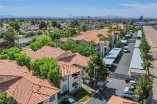 Photo #2: 2496506 Listing