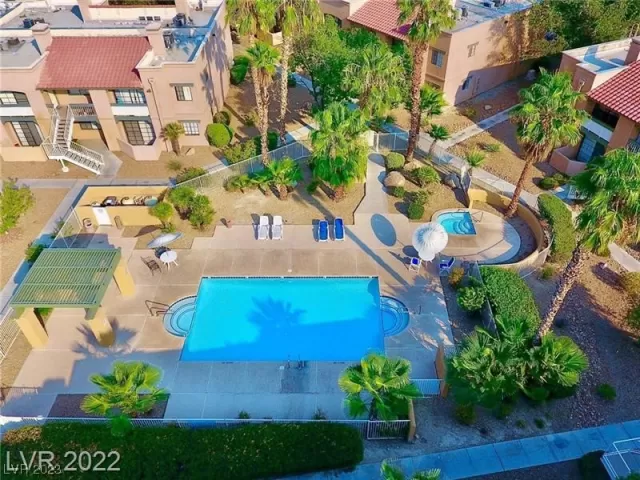 MLS: 2496580 Condo For Sale
