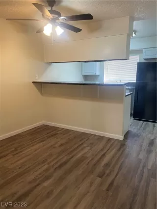 Photo #5: 2496615 Listing 