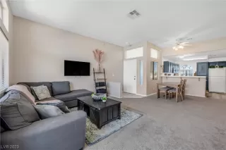 Photo #1: 2496625 Listing