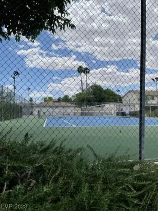 Photo #1: 2496684 Listing