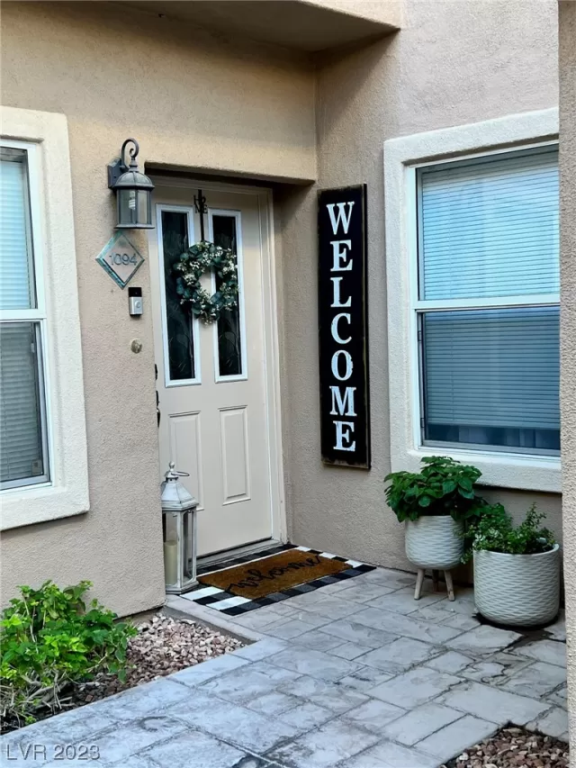 MLS: 2496727 Condo For Sale