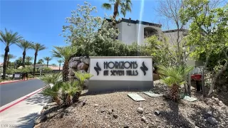 Photo #1: 2496795 Listing 