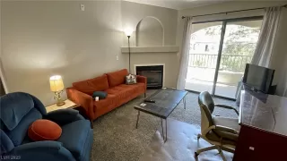 Photo #5: 2496795 Listing 