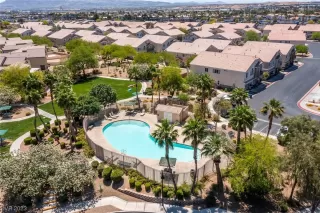 Photo #1: 2496818 Listing