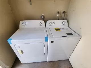 Photo #4: 2496877 Listing 