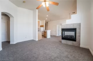 Photo #6: 2496916 Listing 