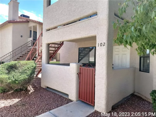 MLS: 2496972 Condo For Sale