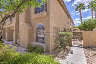 Photo #6: 2496995 Listing