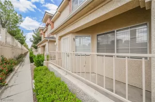 Photo #2: 2497011 Listing 