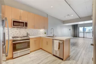 Photo #2: 2497014 Listing 