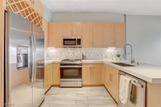 Photo #3: 2497014 Listing 