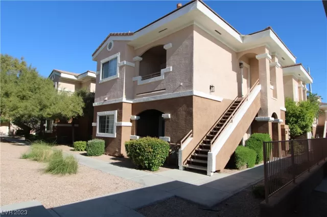 MLS: 2497045 Condo For Sale