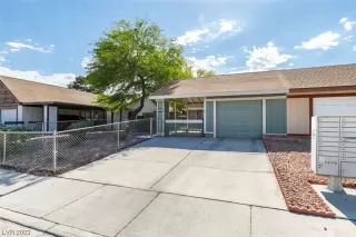 Photo #1: 2497057 Listing