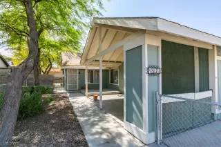 Photo #3: 2497057 Listing