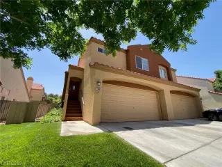 Photo #2: 2497101 Listing 